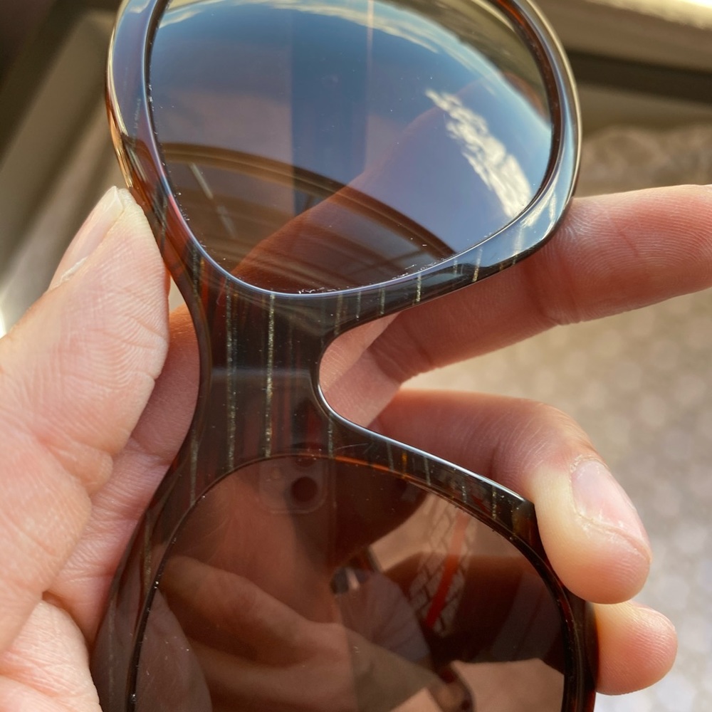 Authentic Versace Sunglasses - image 6